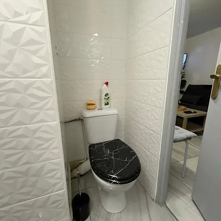 Charmant Studio *